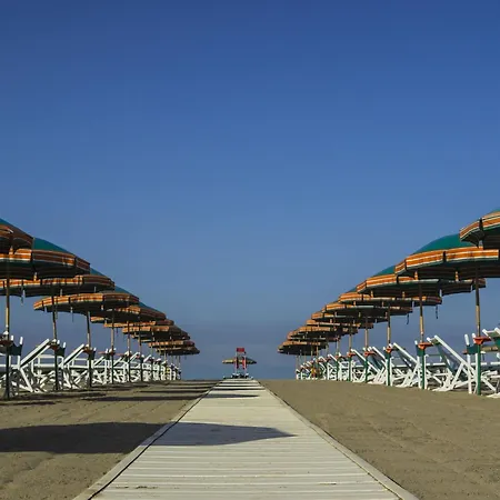 Villino Sonia By Interhome * Forte dei Marmi